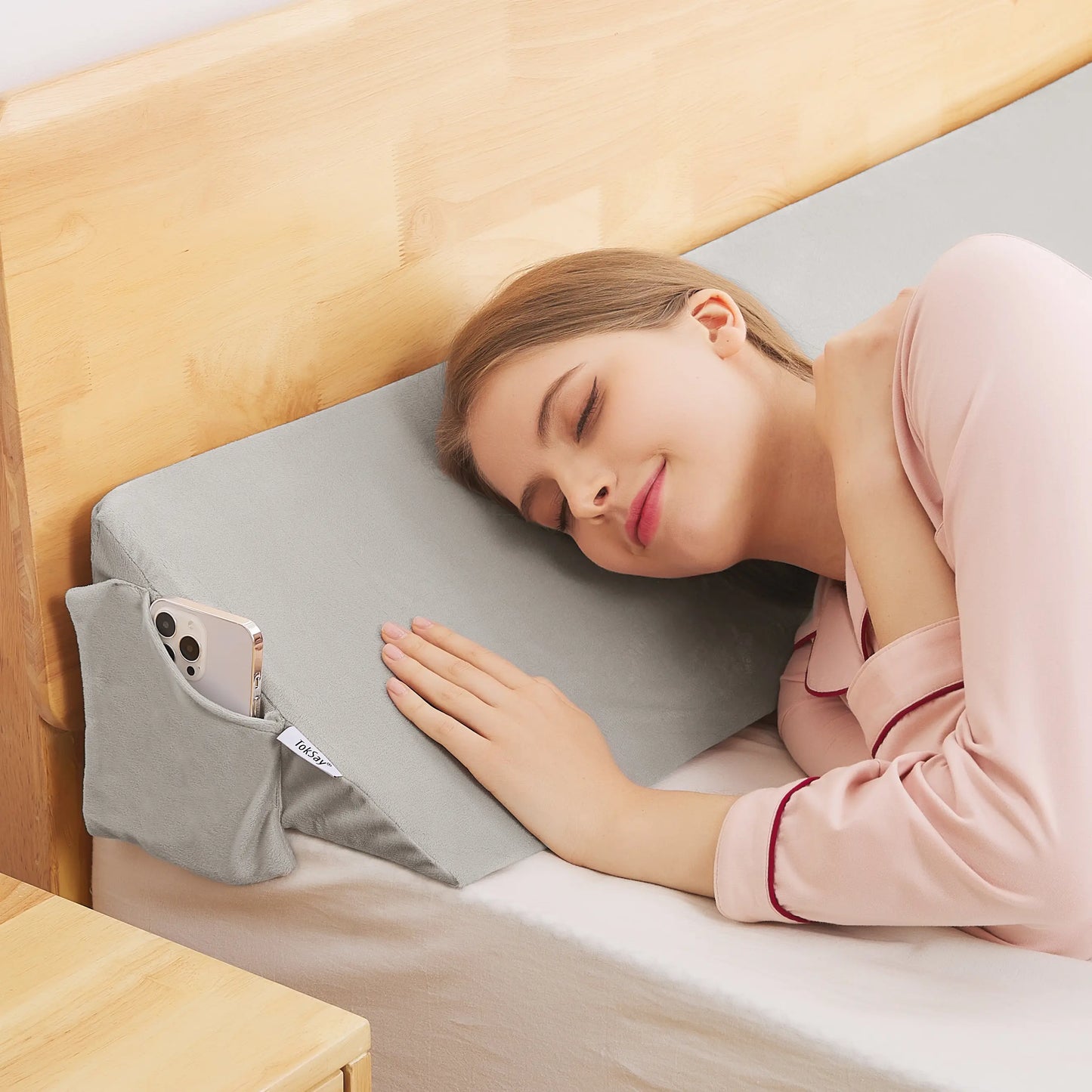 Bed Wedge Pillow for Headboard,Bed Gap Filler between Mattress and Headboard, Adjustable High-Density Foam Headboard Pillow for Sleeping and Reading
